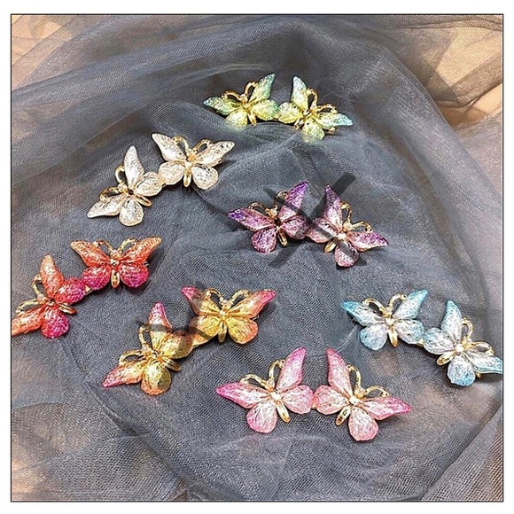 NEW Double Acrylic Butterfly Hair Clips (5 Colors) - Picture 2 of 8